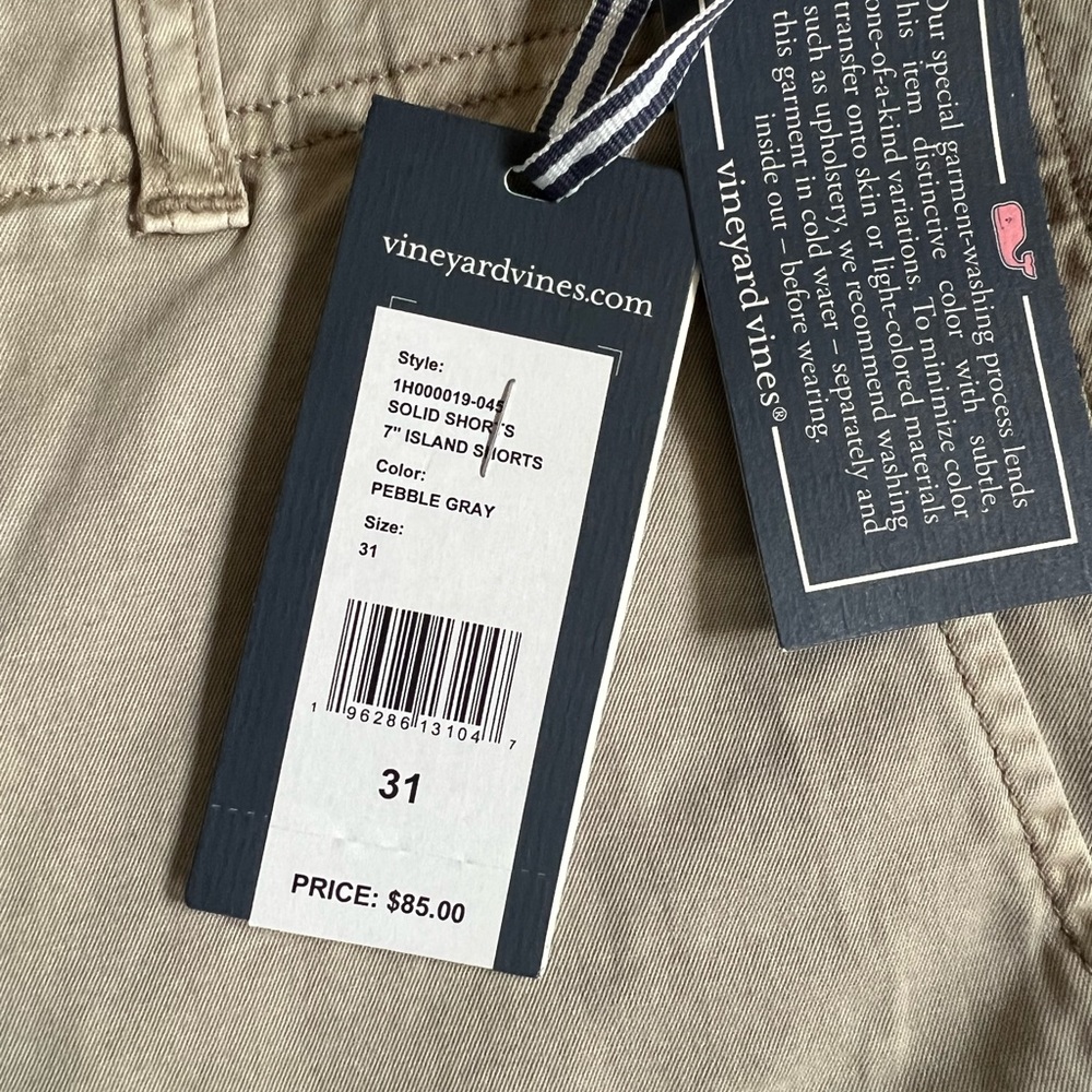 Vineyard Vines Tan Flat Front Men Shorts - Picture 5 of 6